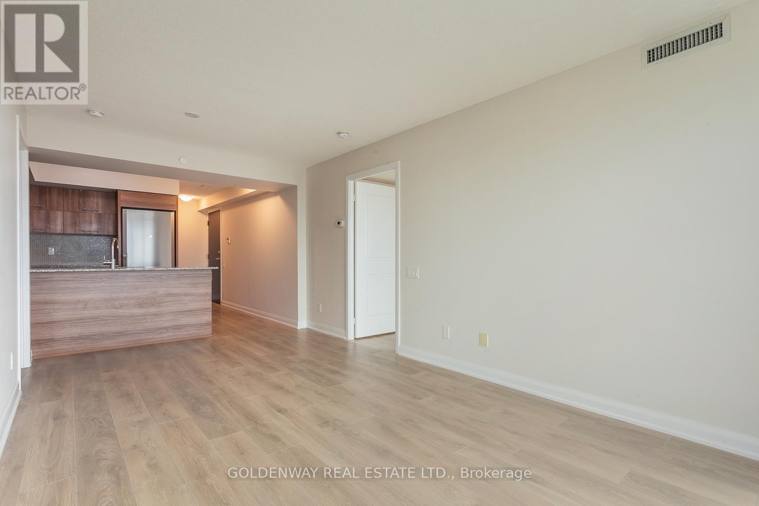 #1815 5162 YONGE STREET - 10