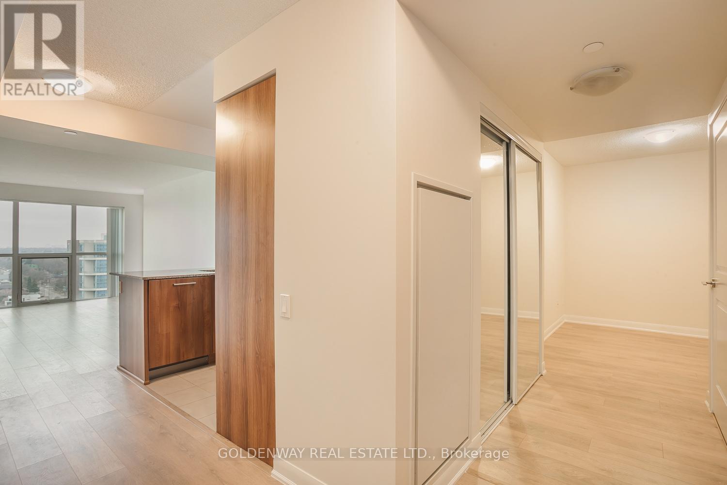 #1815 5162 YONGE STREET - 11