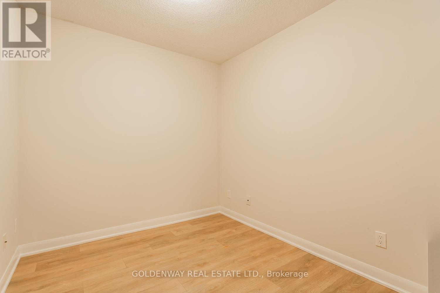#1815 5162 YONGE STREET - 12