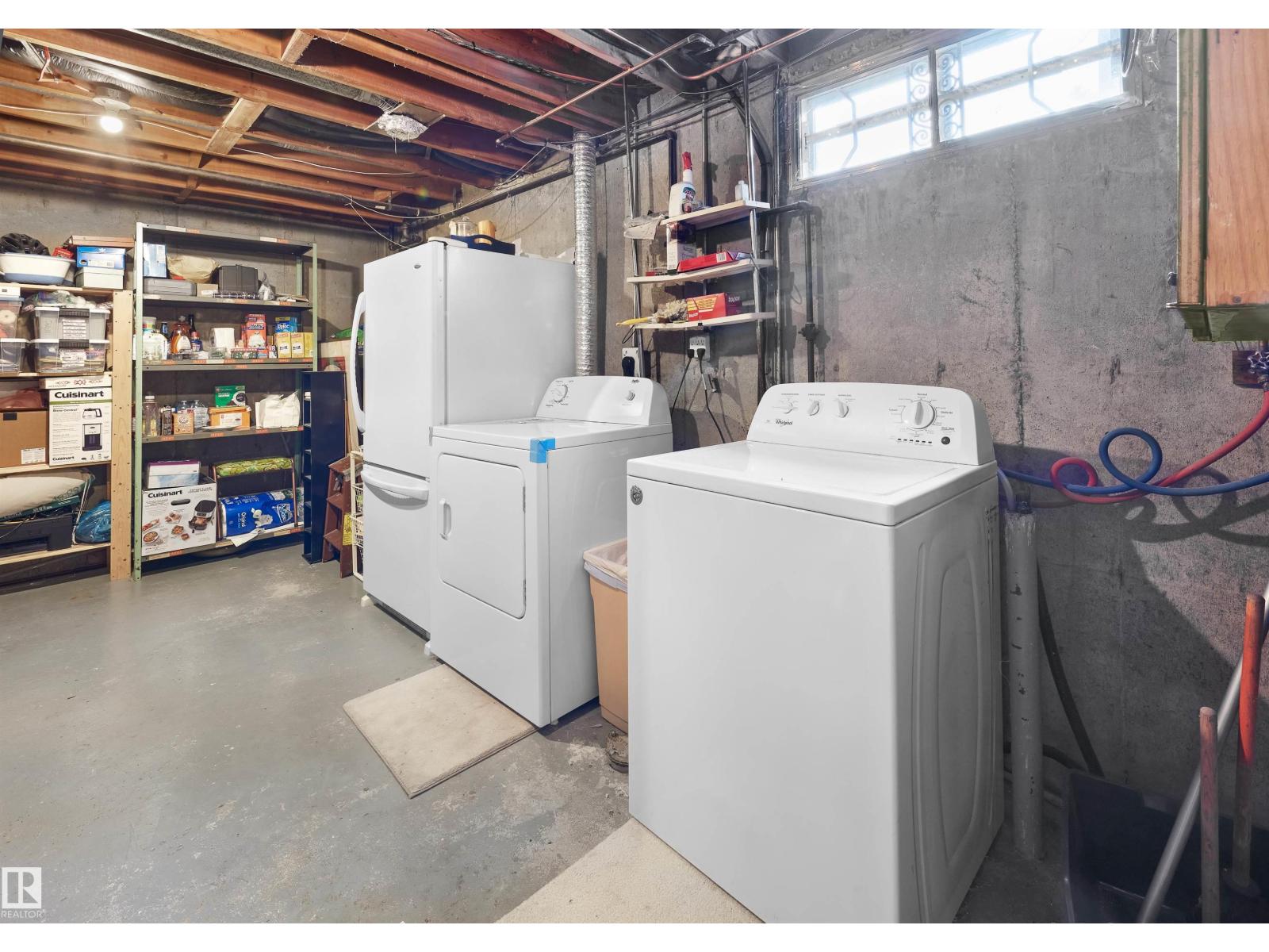 10928 36A AV NW, Edmonton