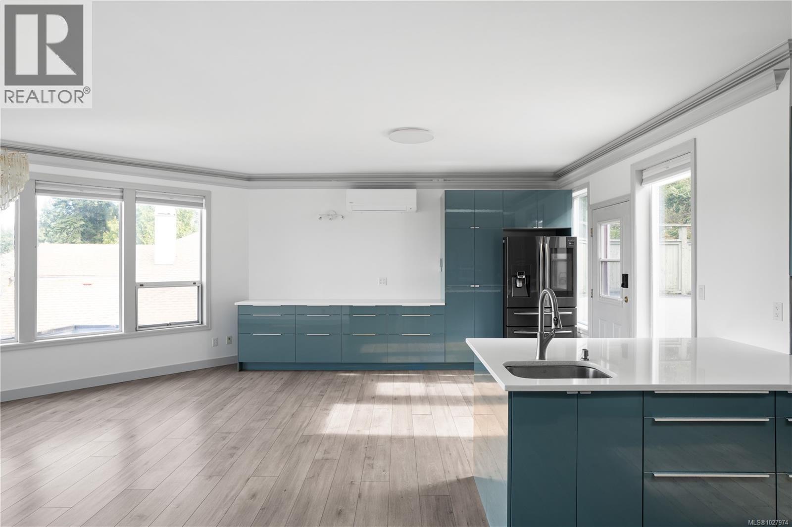 1087 TOTEMWOOD LANE - 24