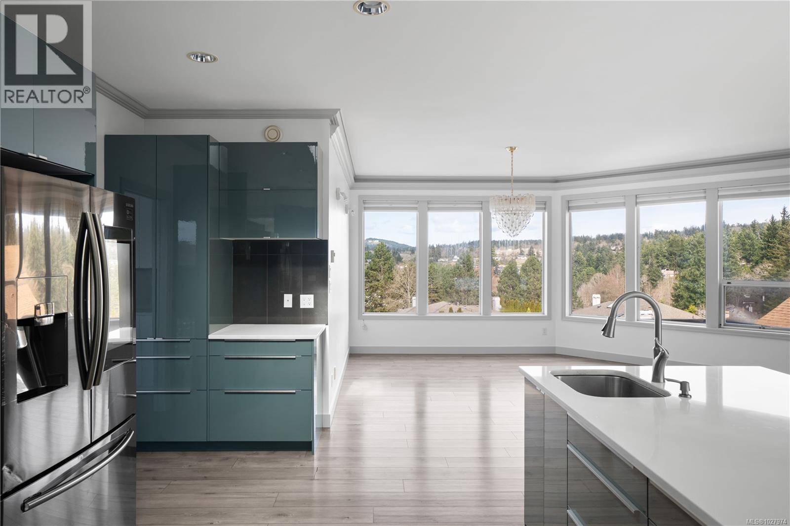 1087 TOTEMWOOD LANE - 26