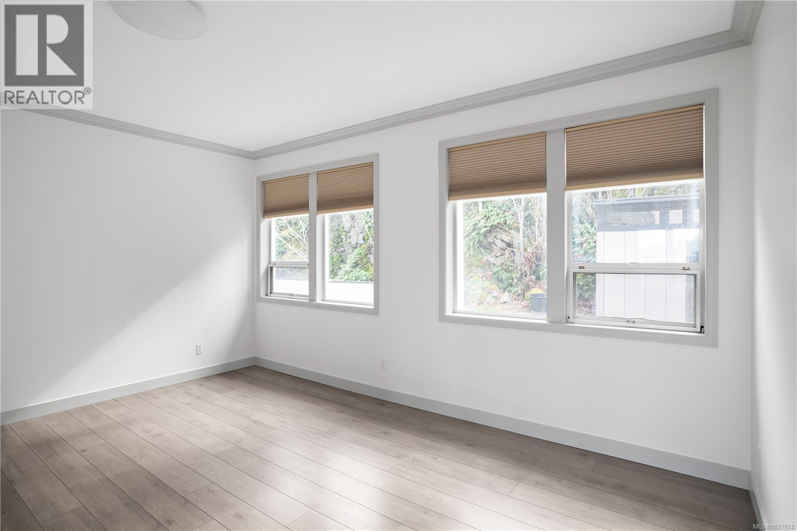 1087 TOTEMWOOD LANE - 36