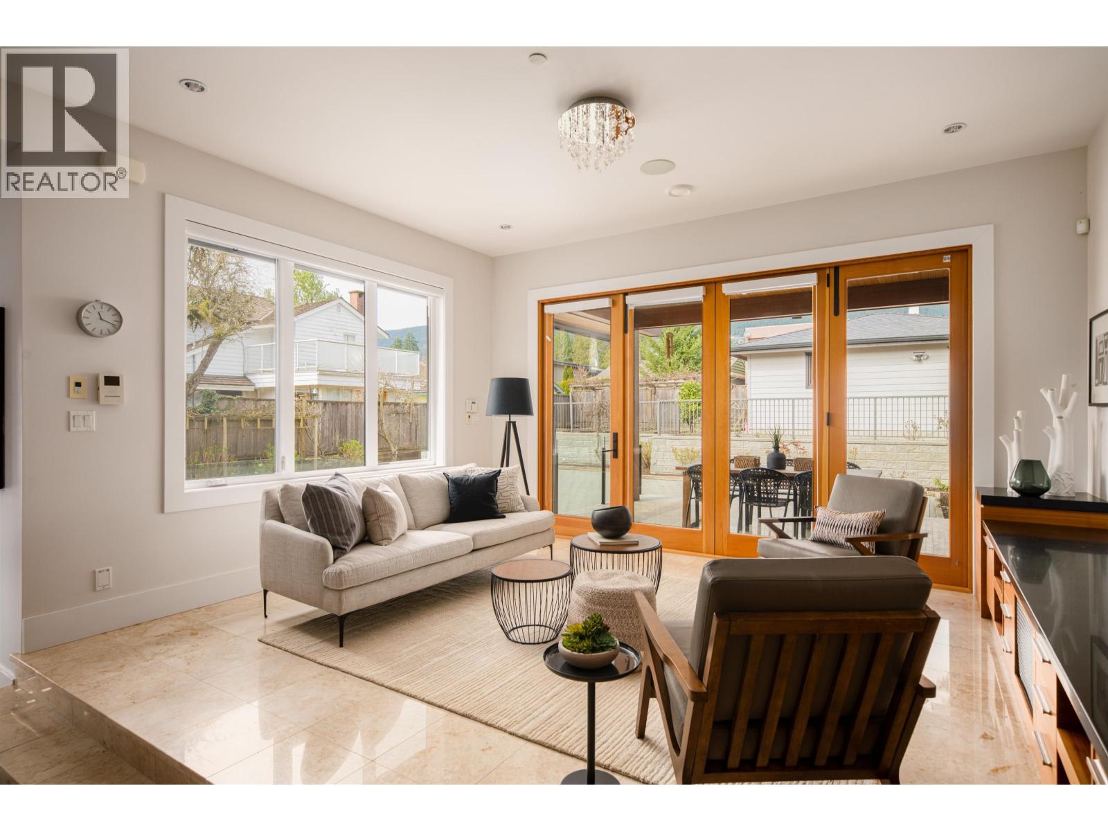 1175 HAYWOOD AVENUE, West Vancouver