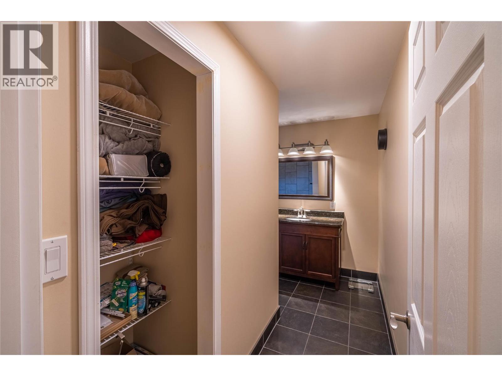 416 HOLLIS Road — photo 9