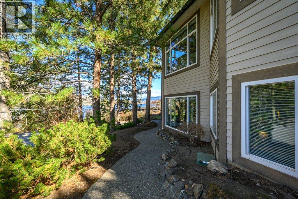 13713 Ponderosa Way, Coldstream