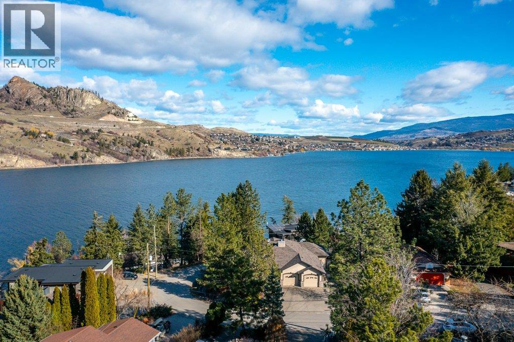 13713 Ponderosa Way, Coldstream