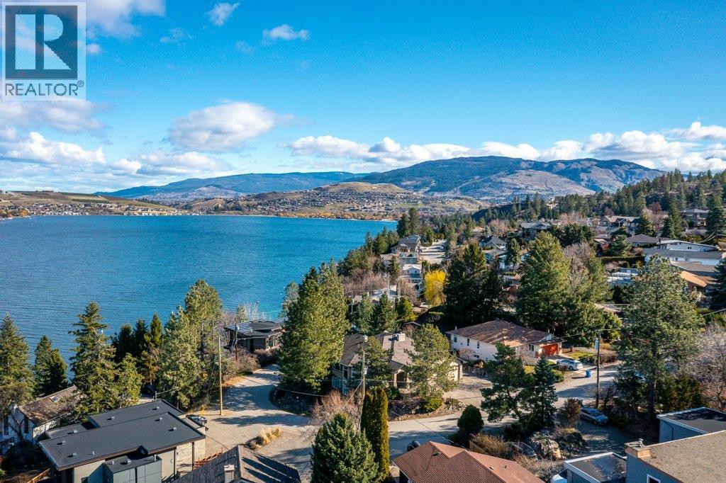 13713 Ponderosa Way, Coldstream