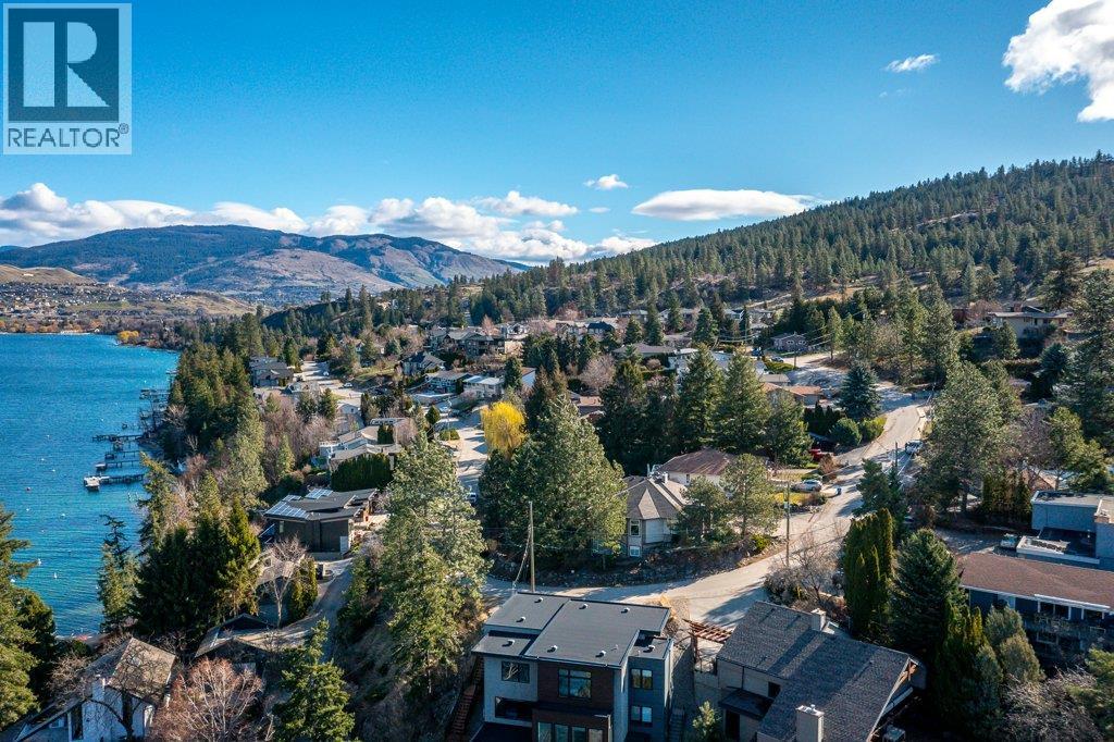 13713 Ponderosa Way, Coldstream