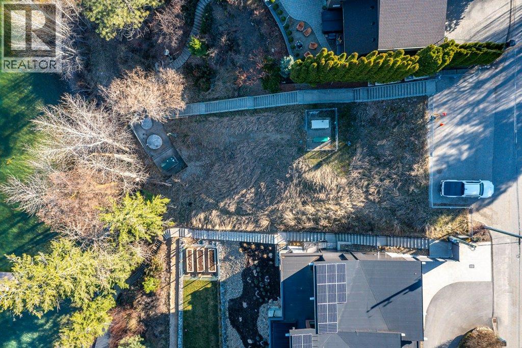 13713 Ponderosa Way, Coldstream