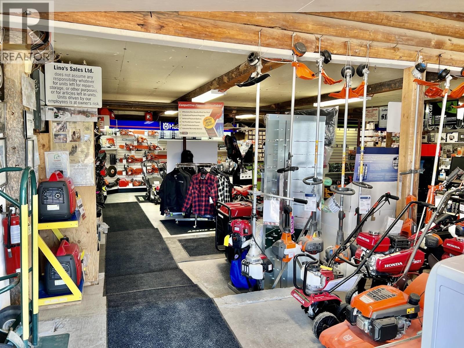 905 16 Highway, Burns Lake