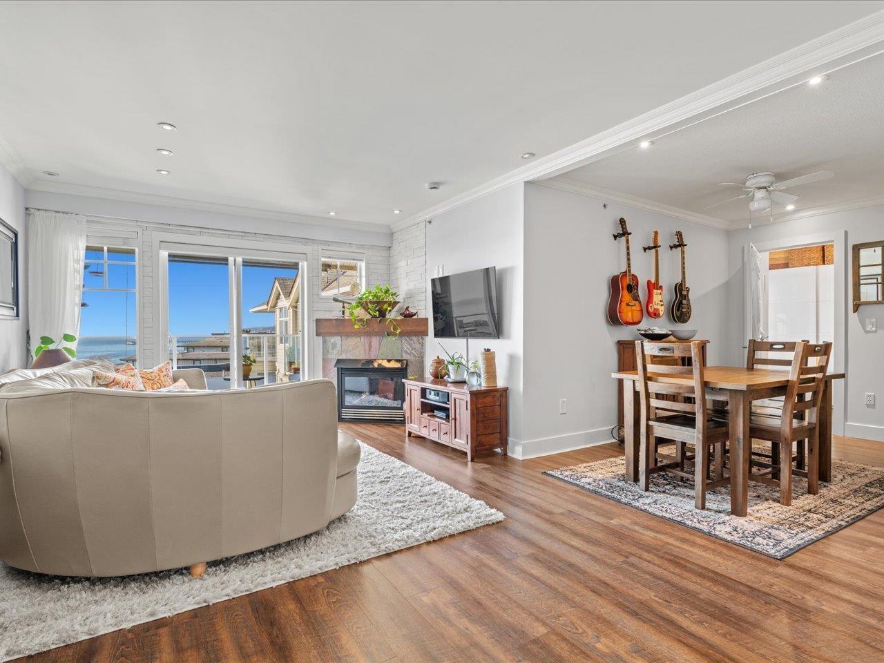 406 15621 MARINE DRIVE, White Rock