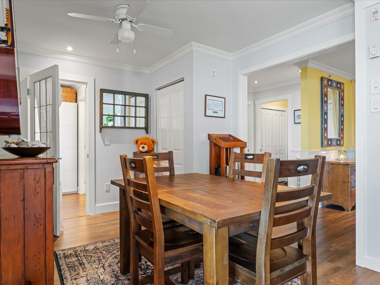 406 15621 MARINE DRIVE, White Rock