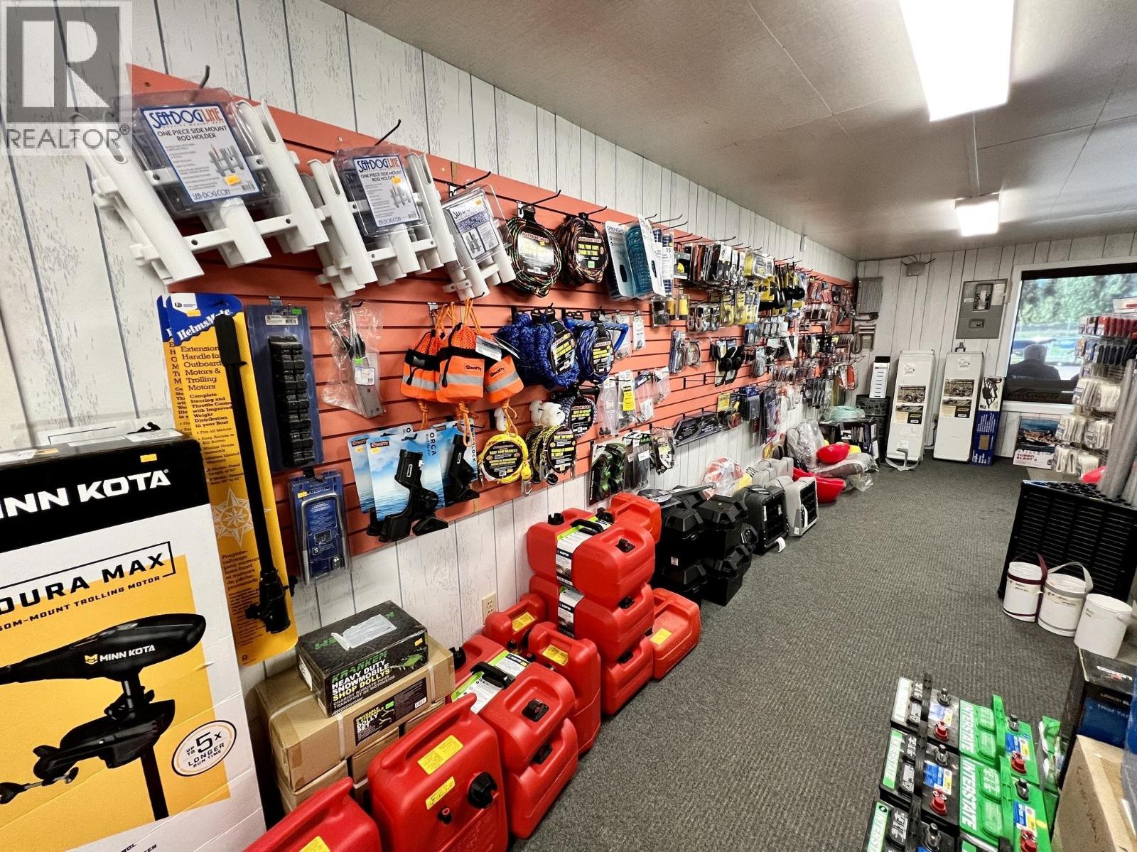 905 16 Highway, Burns Lake