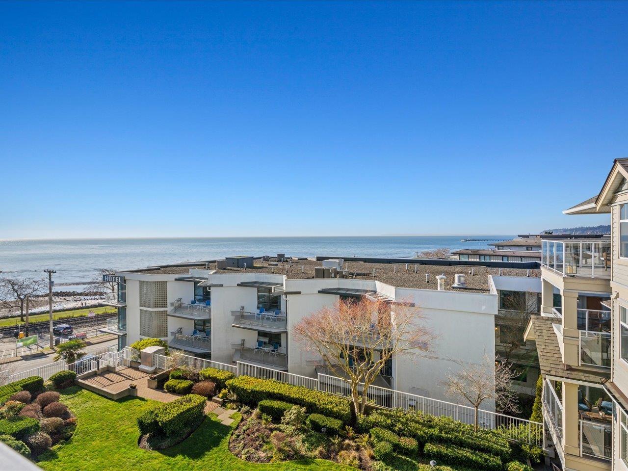406 15621 MARINE DRIVE, White Rock