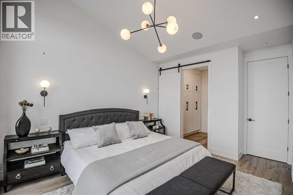 Single Family House for Sale in   Avenue NW Capitol Hill Calgary 