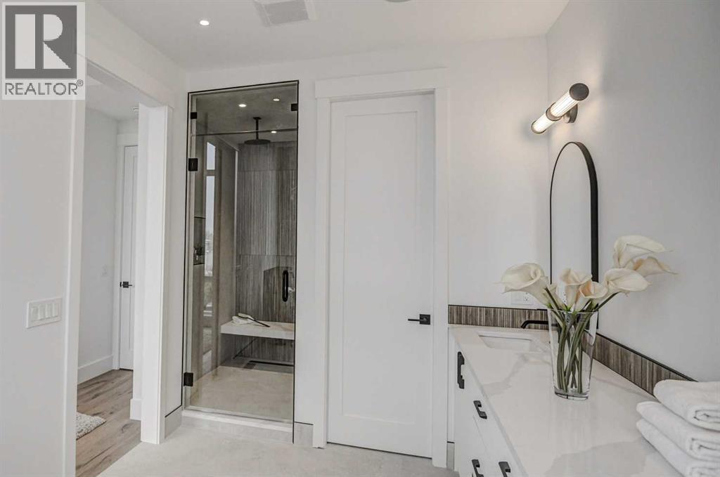 Single Family House for Sale in   Avenue NW Capitol Hill Calgary 