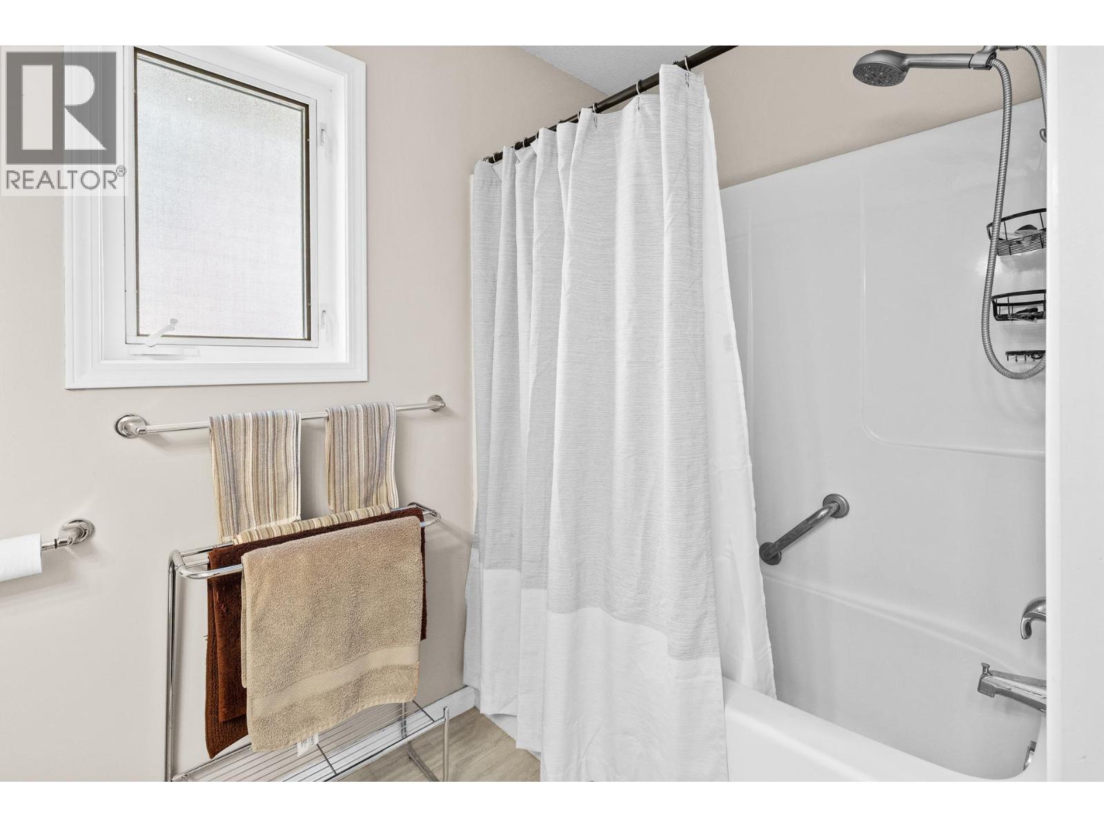 190 RITCHIE COURT - 24