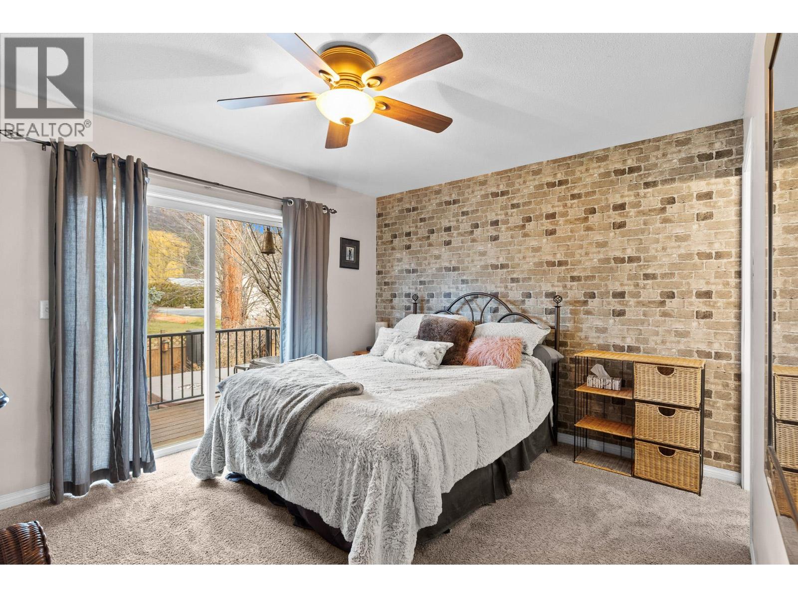 190 Ritchie Court - 28