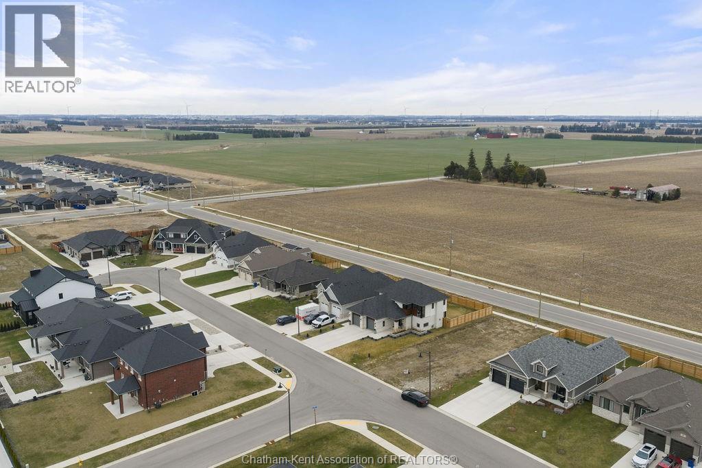 54 DUNDEE DRIVE WEST - 49