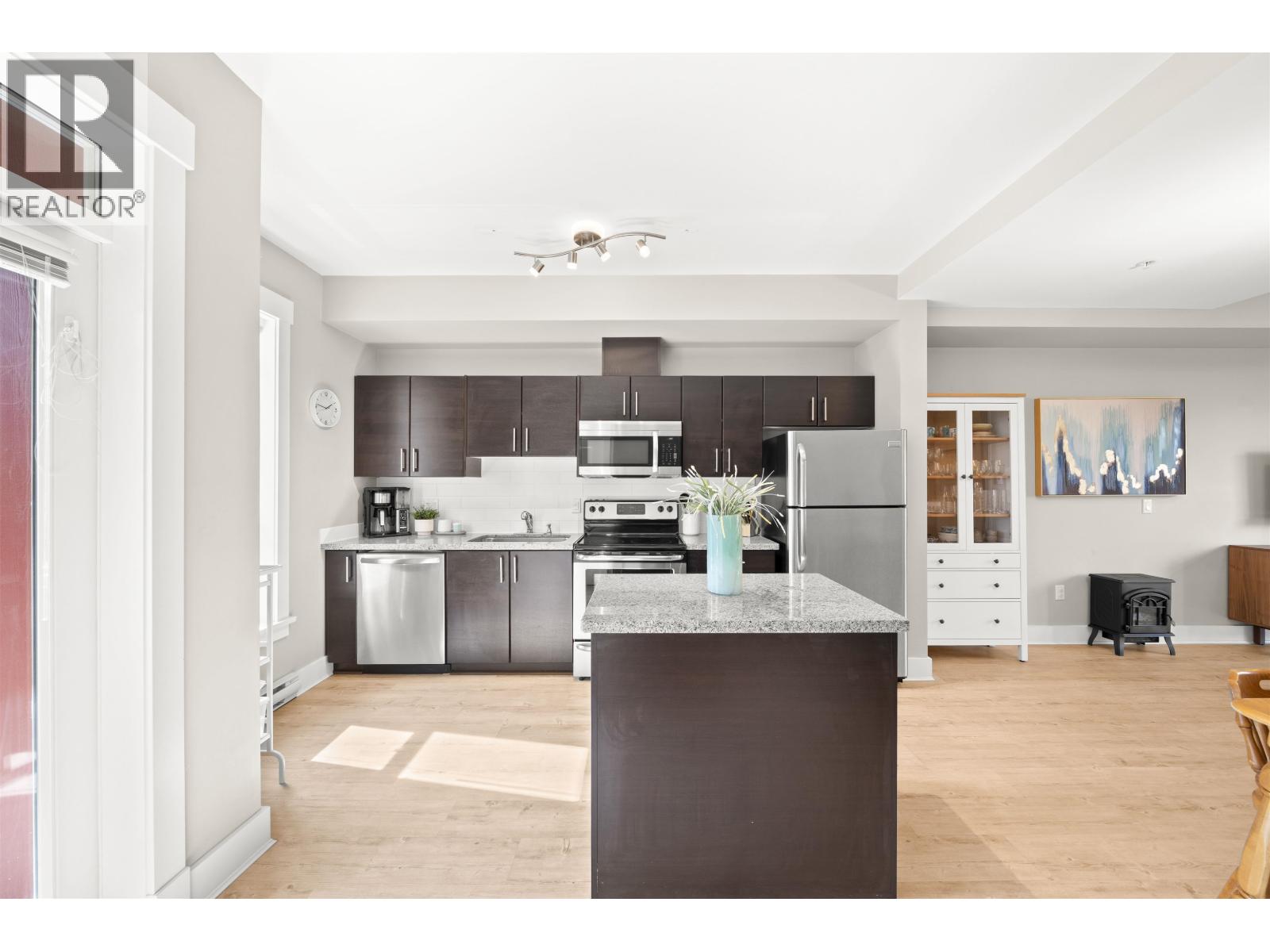 #206-4808 LINDEN Drive, Delta