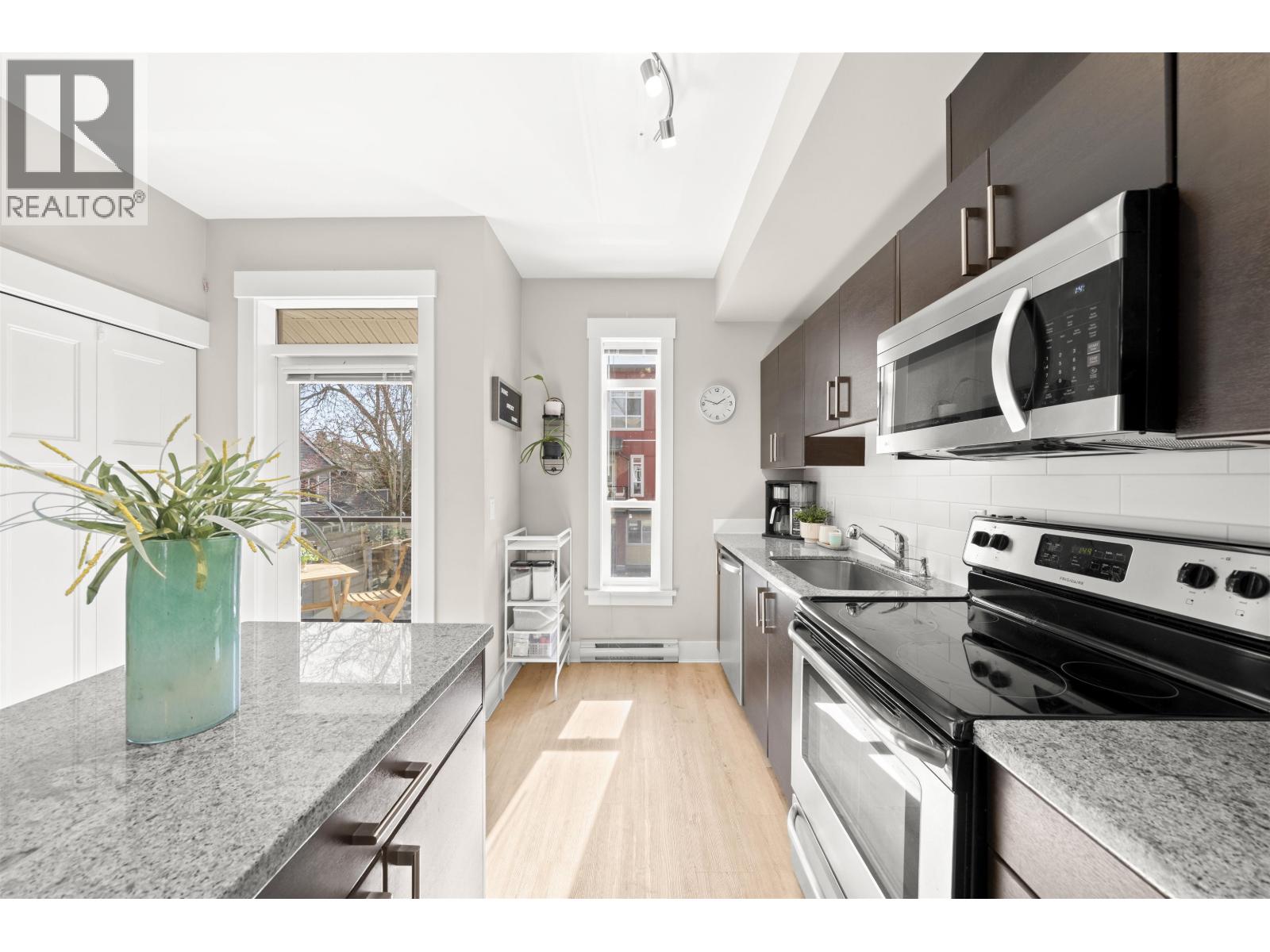 #206-4808 LINDEN Drive, Delta