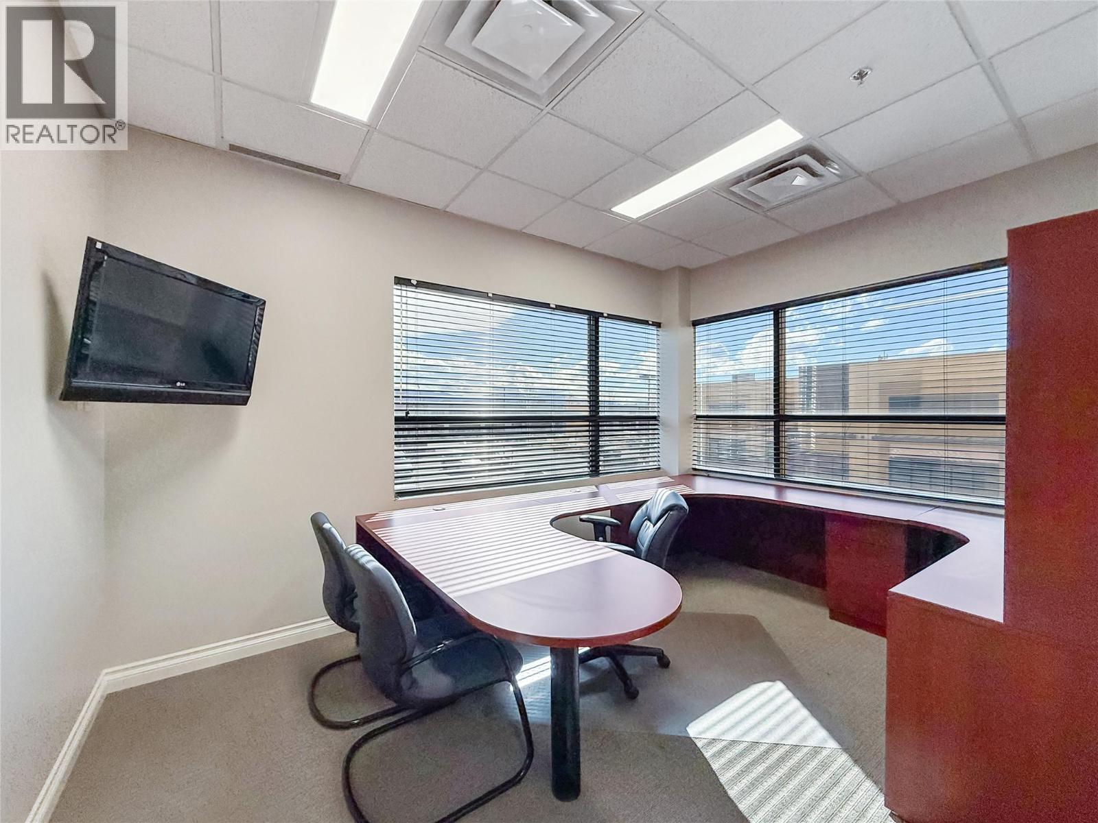 109 140 Commercial Drive, Kelowna