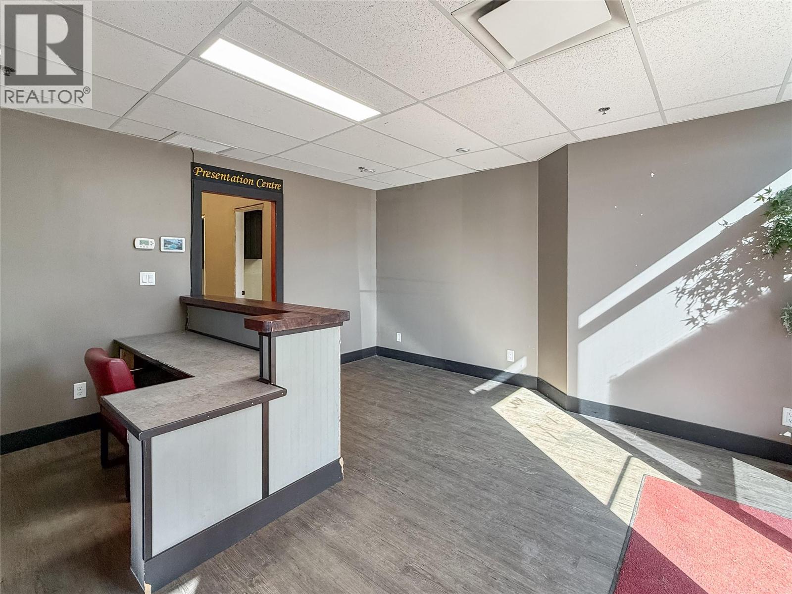 109 140 Commercial Drive, Kelowna