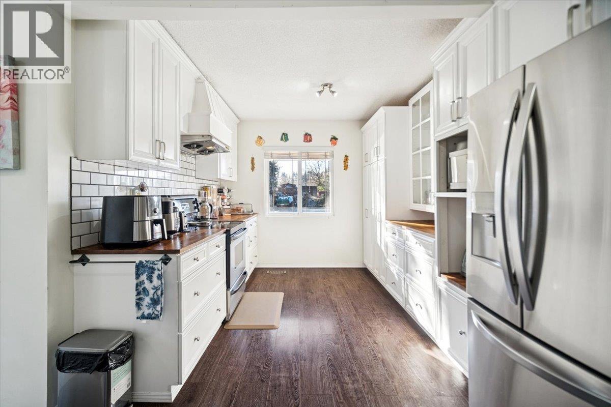 21339 DEWDNEY TRUNK ROAD, Maple Ridge