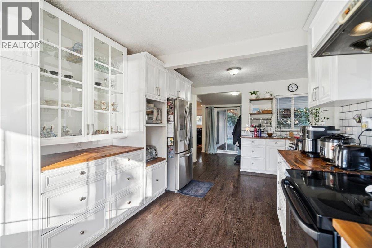 21339 DEWDNEY TRUNK ROAD, Maple Ridge