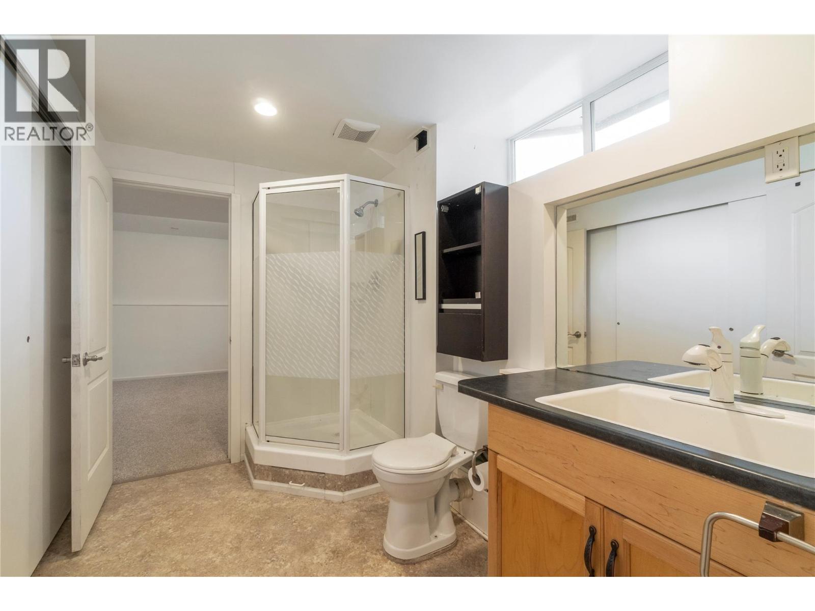 4091 10 Avenue SE - 21