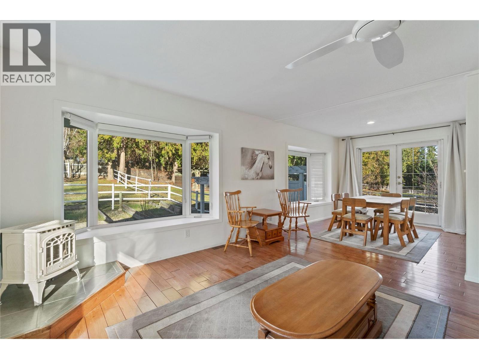 4091 10 Avenue SE - 5