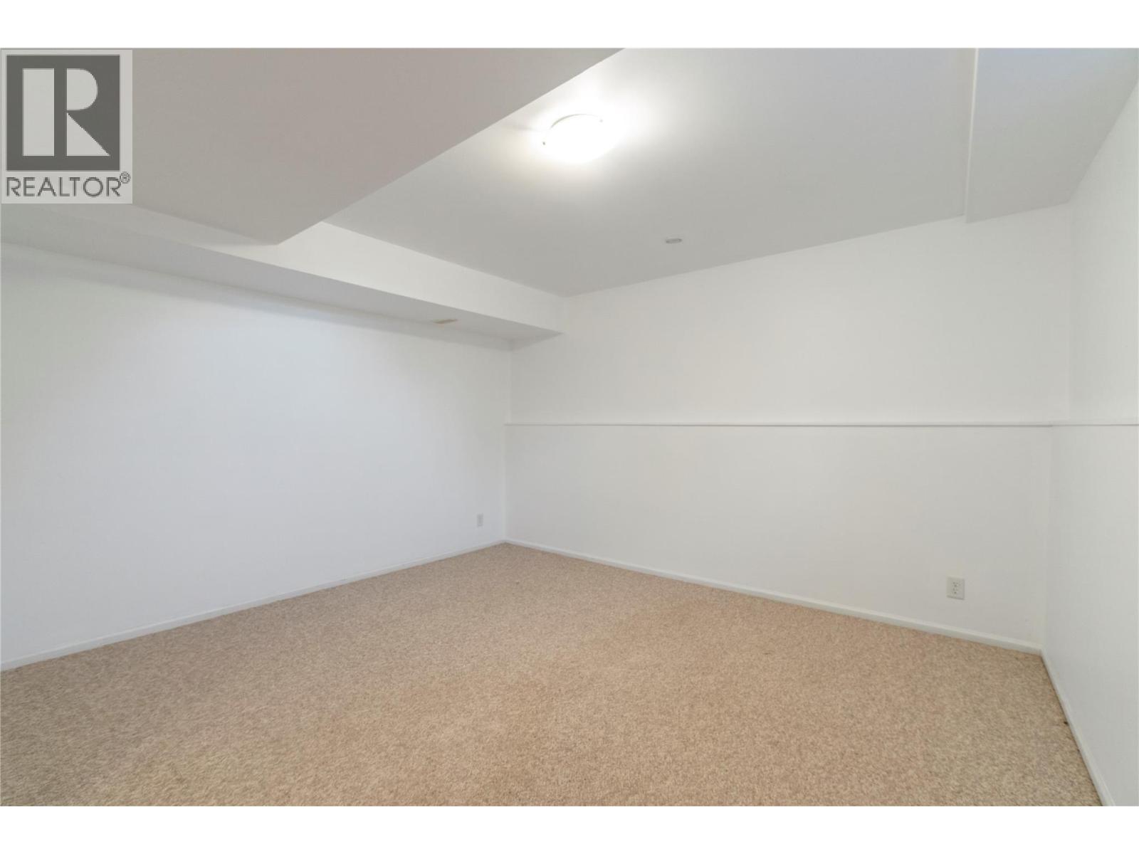 4091 10 Avenue SE, Salmon Arm