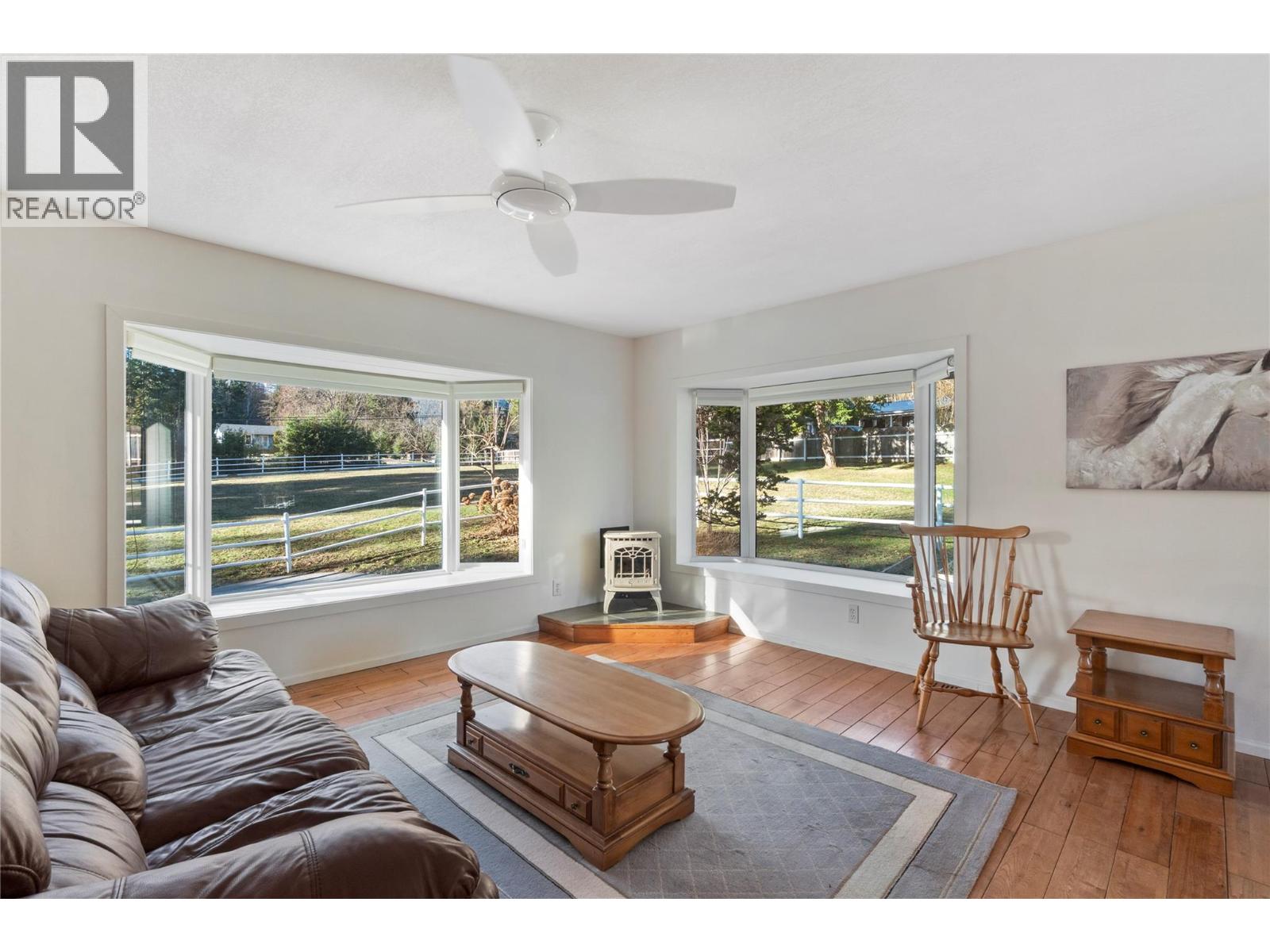 4091 10 Avenue SE, Salmon Arm