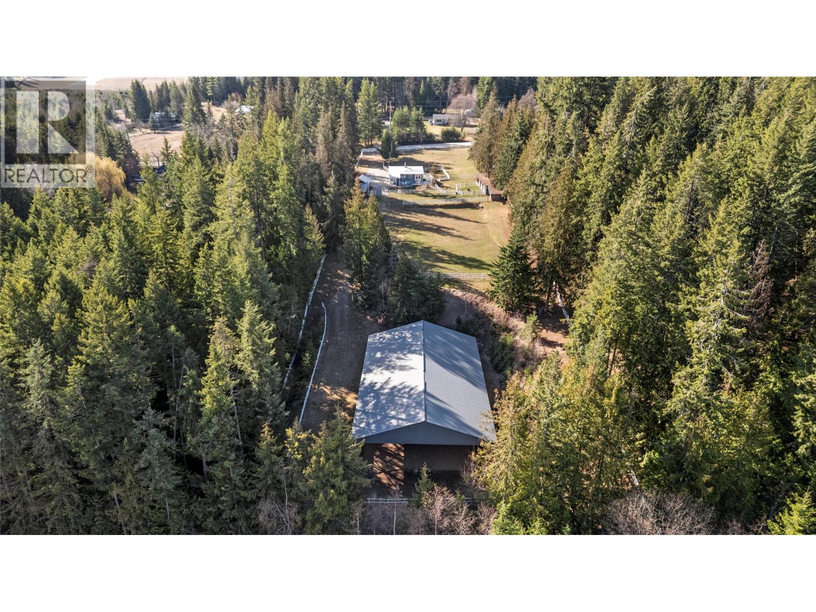 4091 10 Avenue SE, Salmon Arm