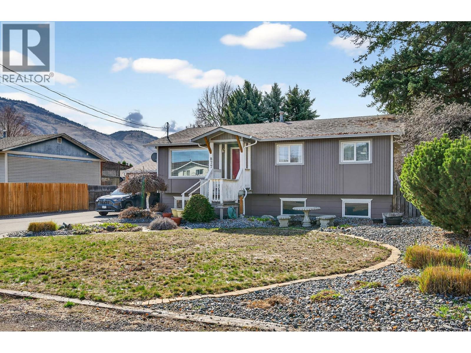 877 McArthur Drive, Kamloops