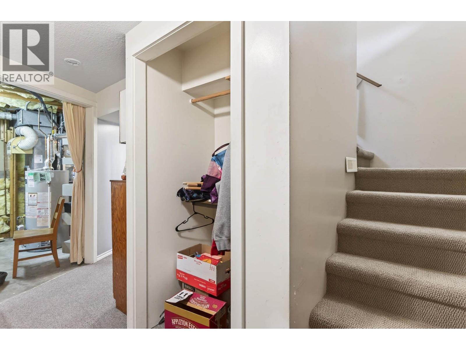 877 McArthur Drive, Kamloops