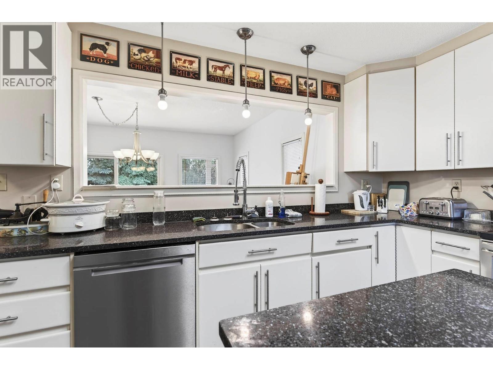 877 McArthur Drive, Kamloops