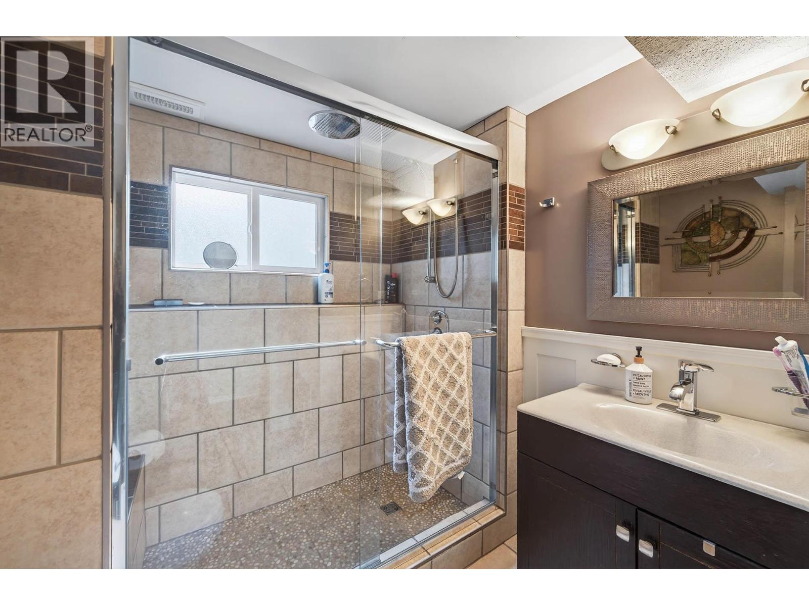 877 McArthur Drive, Kamloops