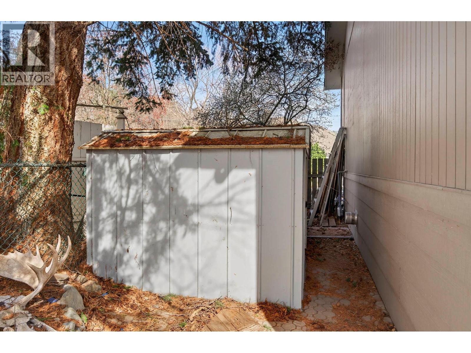 877 McArthur Drive, Kamloops