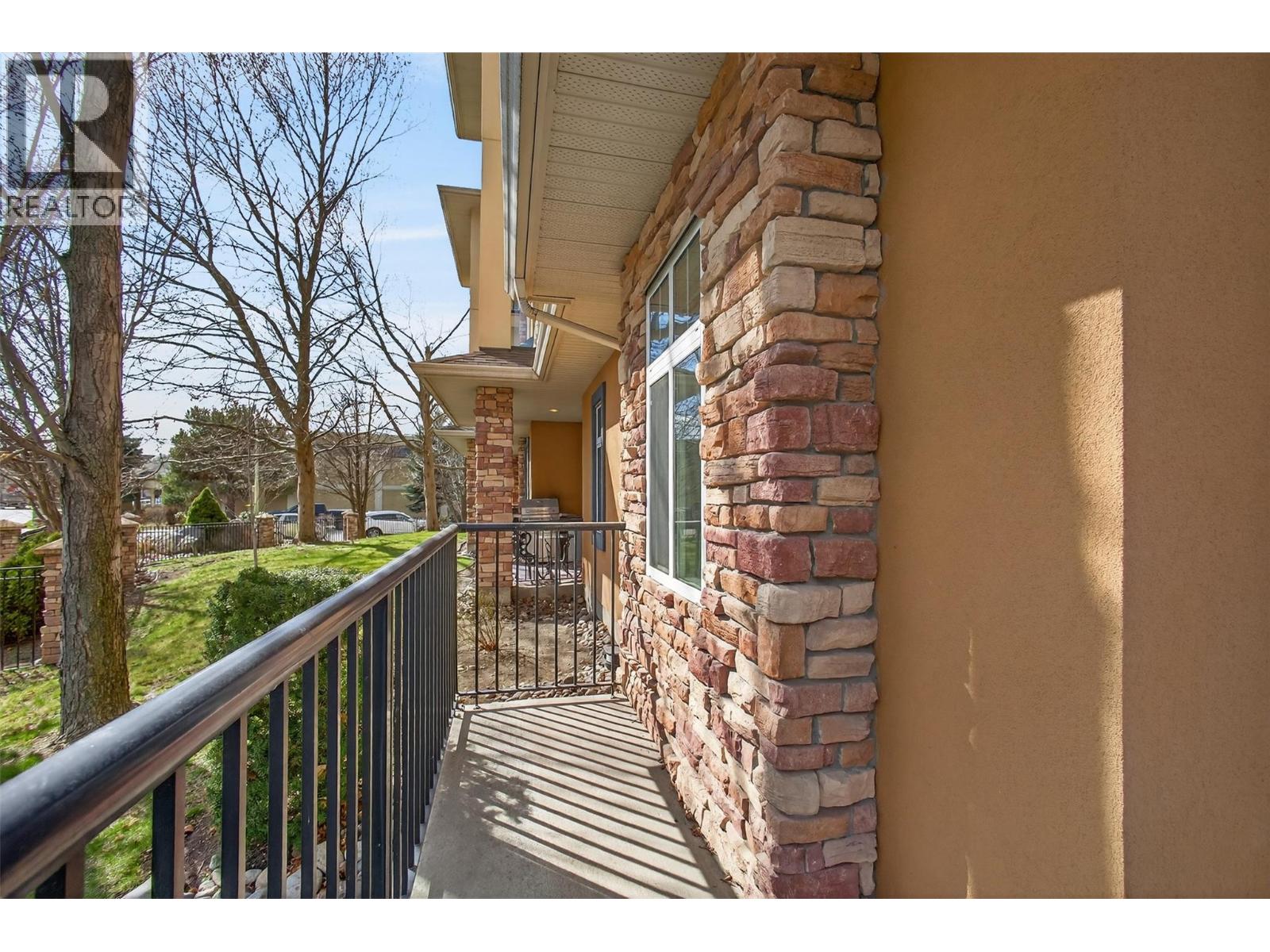 #101 303 Whitman Road - 31