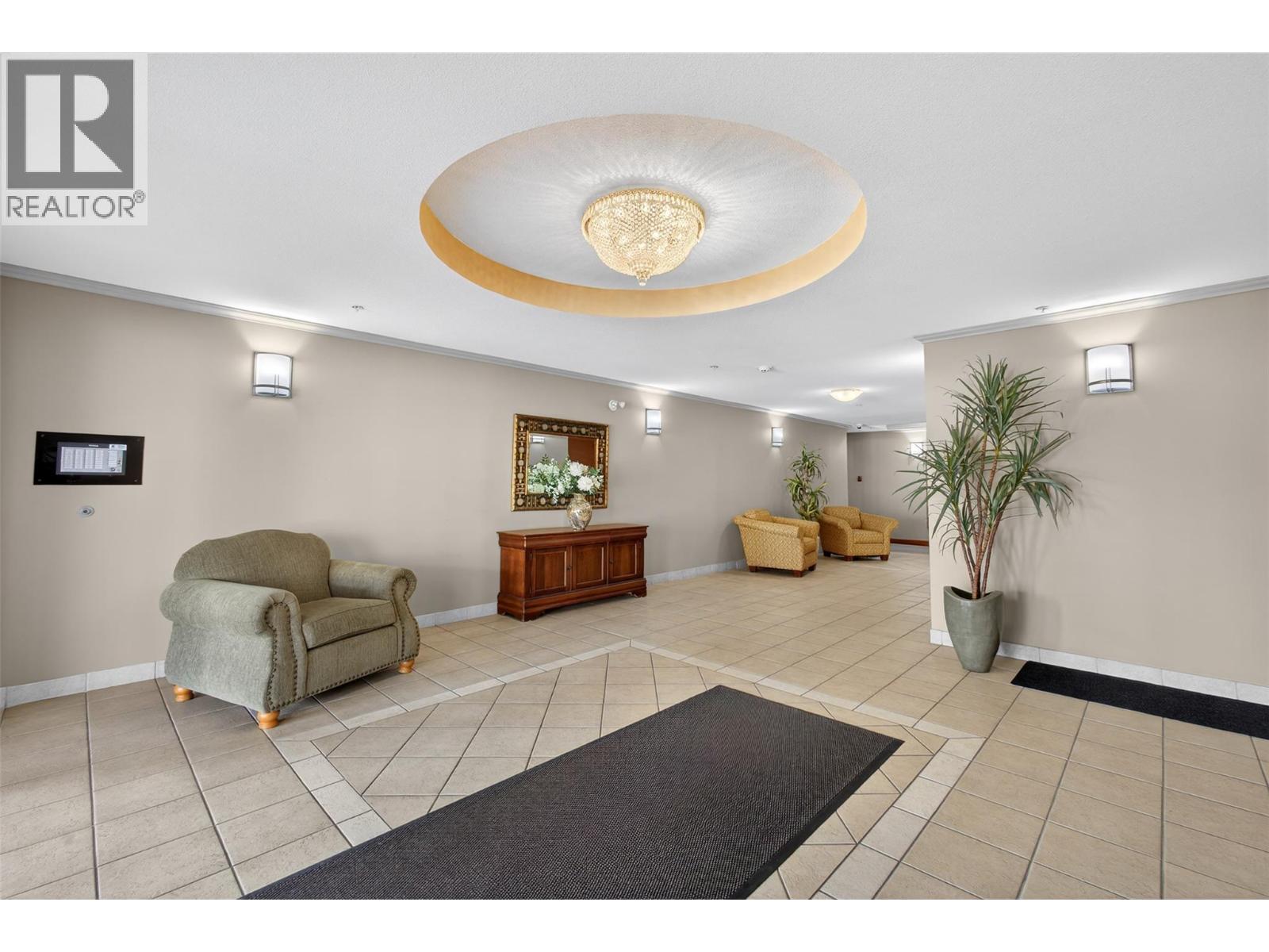 #101 303 Whitman Road - 40