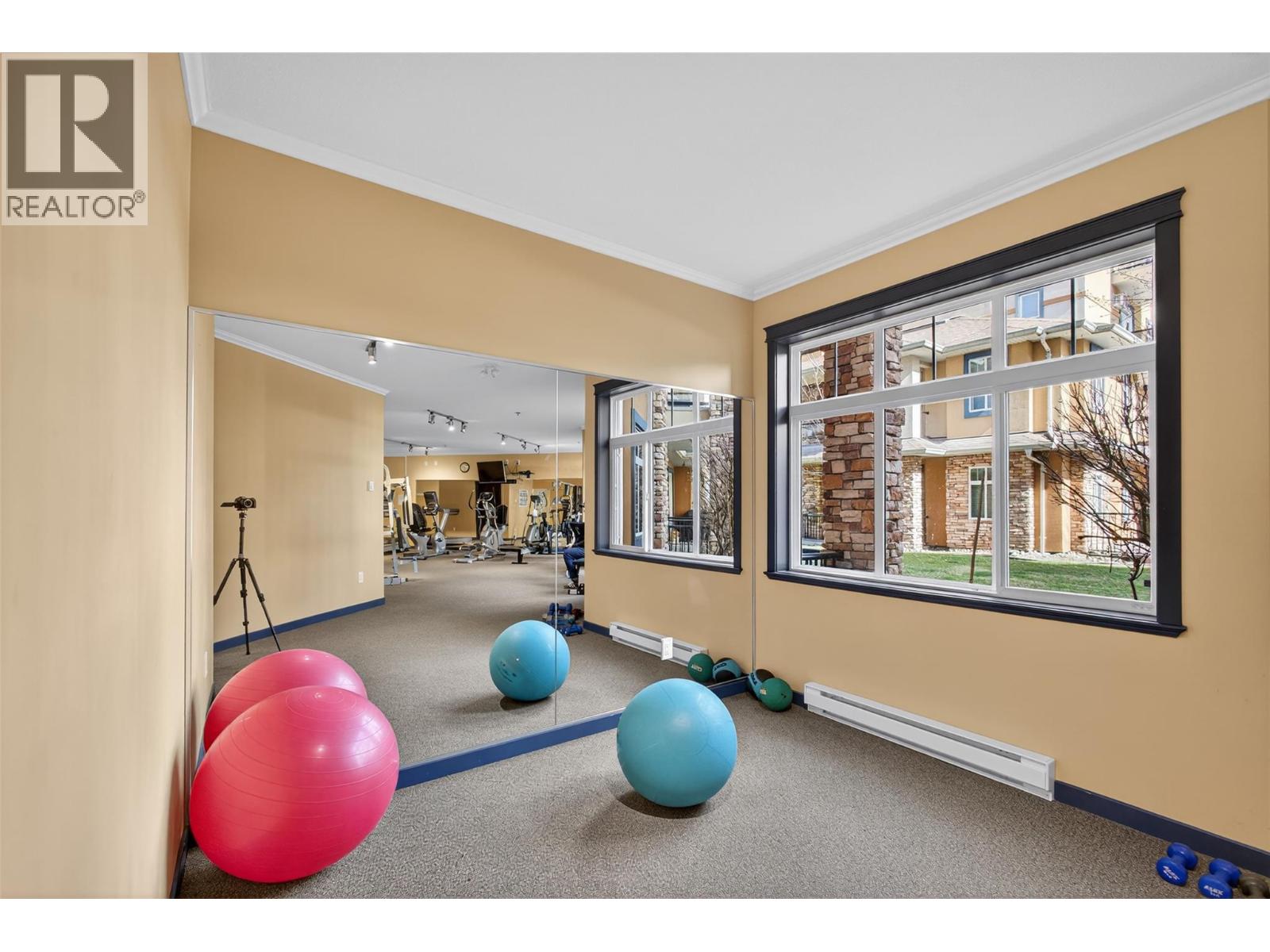 #101 303 Whitman Road - 46