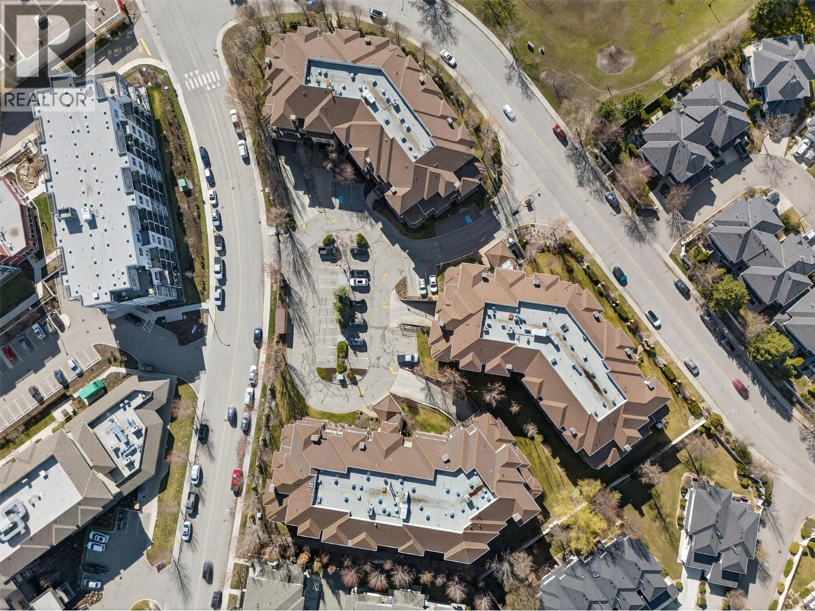 #101 303 WHITMAN ROAD - 38