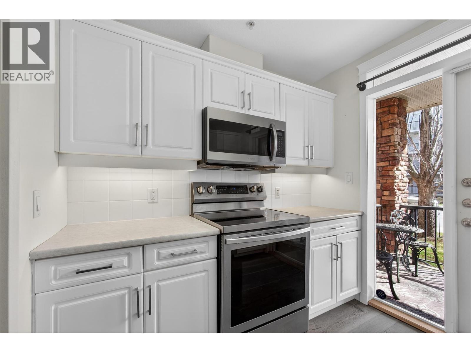 #101 303 Whitman Road - 8
