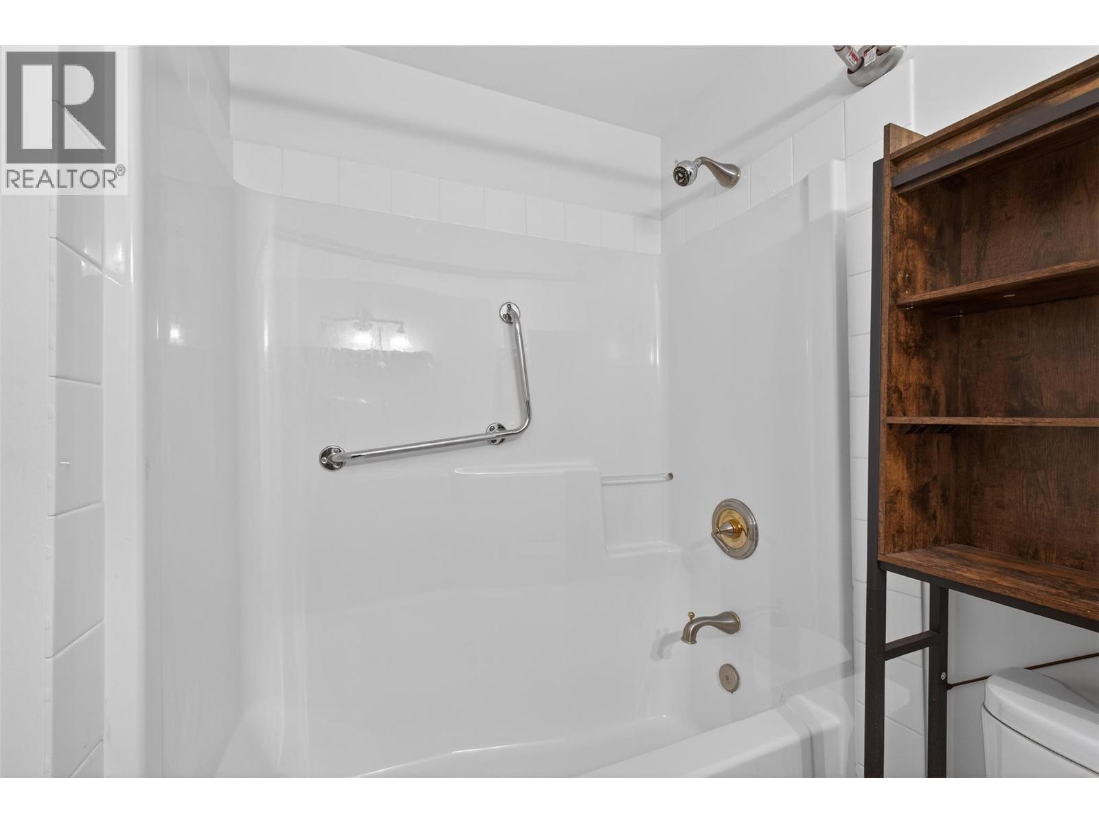 #101 303 Whitman Road - 19