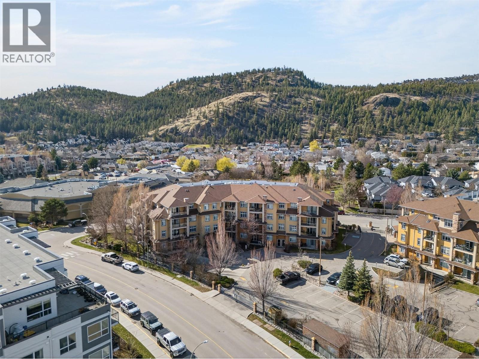 #101 303 Whitman Road - 37