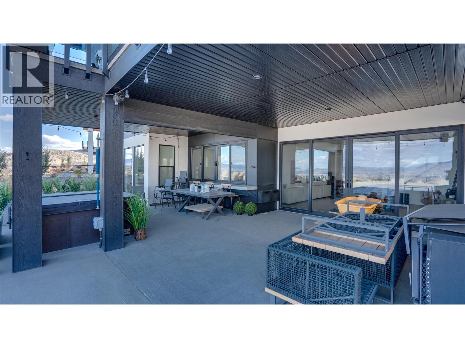  1220 Ponds Avenue, Kelowna