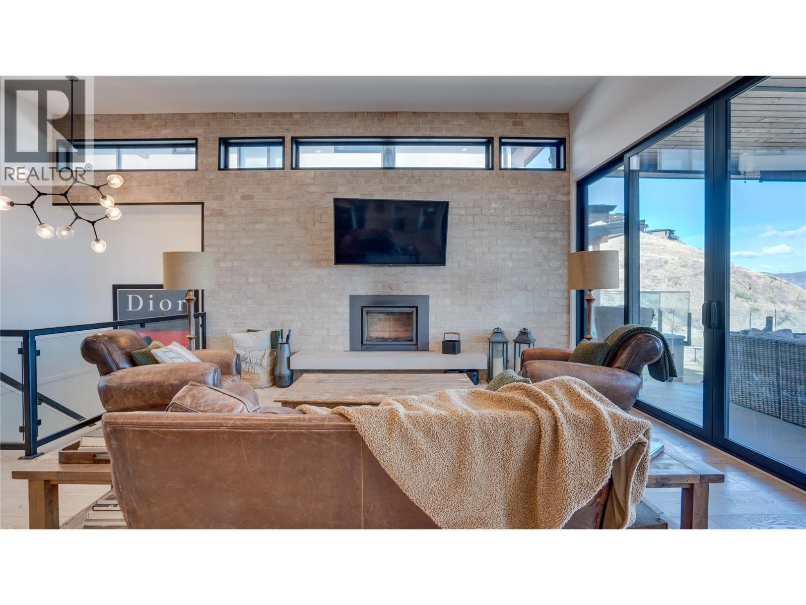  1220 Ponds Avenue, Kelowna