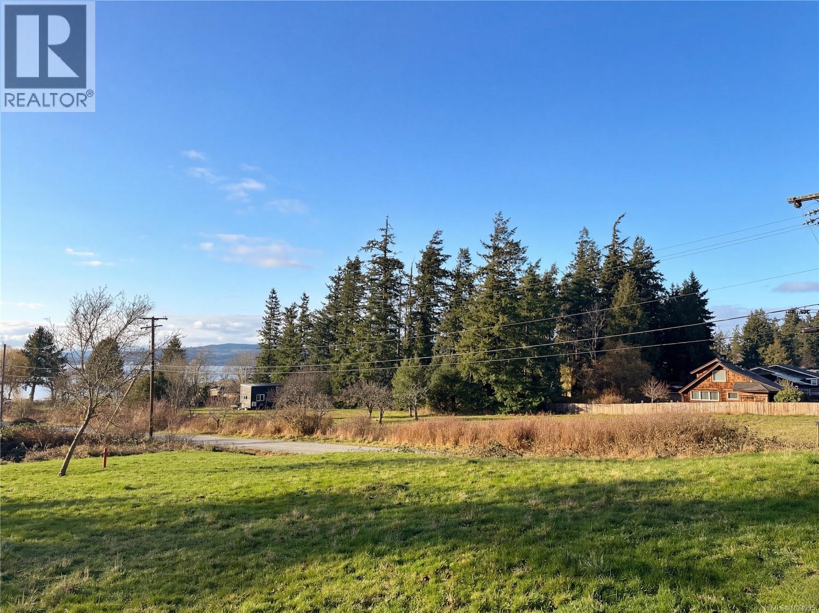 98 Beech St, Comox